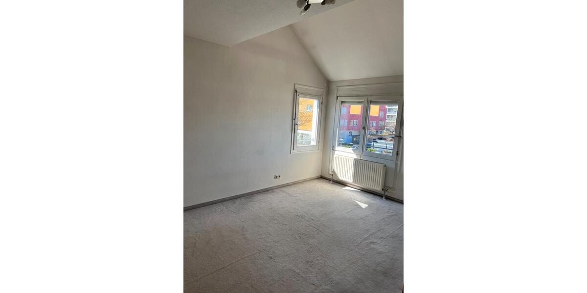 Reihenhaus Heilbronn Kernstadt - 5 Zimmer, 157 m&sup2;, 1.960&euro; | Angebot:26048713