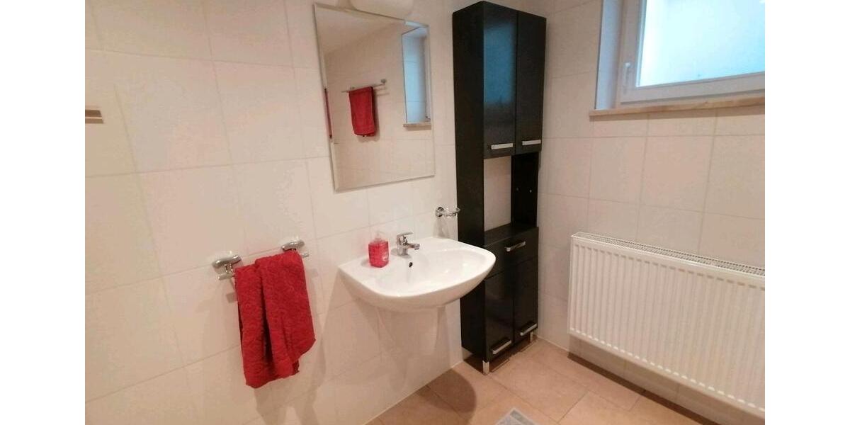 Wohnen auf Zeit Hainichen - 2.5 Zimmer, 59 m&sup2;, 50&euro; | Angebot:25354184