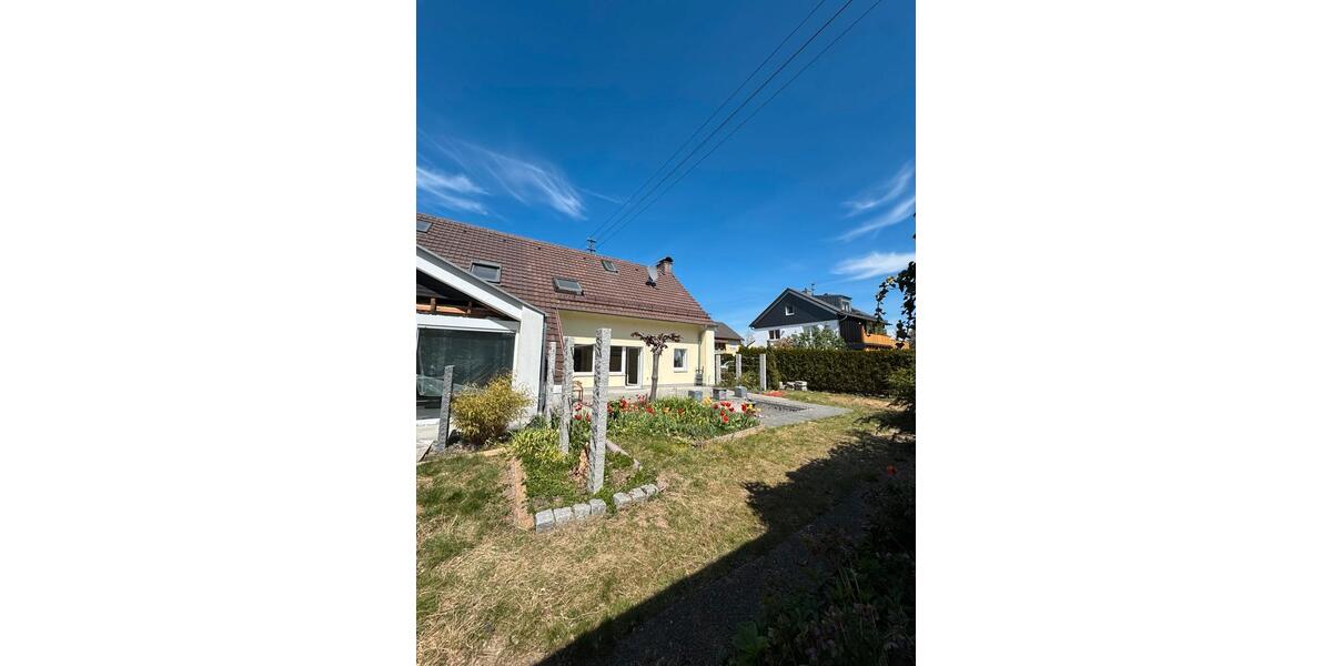 Doppelhaushälfte Königsbrunn - 4.5 Zimmer, 146 m&sup2;, 2.300&euro; | Angebot:26373023