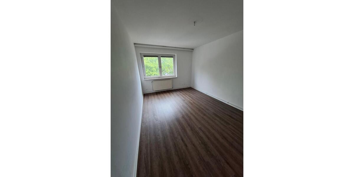 Etagenwohnung Hannover Vahrenwald-List - 3 Zimmer, 69 m&sup2;, 770&euro; | Angebot:26489982