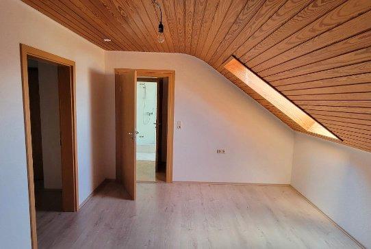 Etagenwohnung Horgenzell - 7 Zimmer, 202 m&sup2;, 1.600&euro; | Angebot:26493417