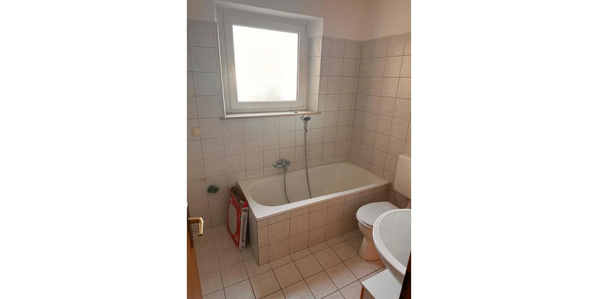 Erdgeschoßwohnung Kronach - 3 Zimmer, 52 m&sup2;, 590&euro; | Angebot:25480135