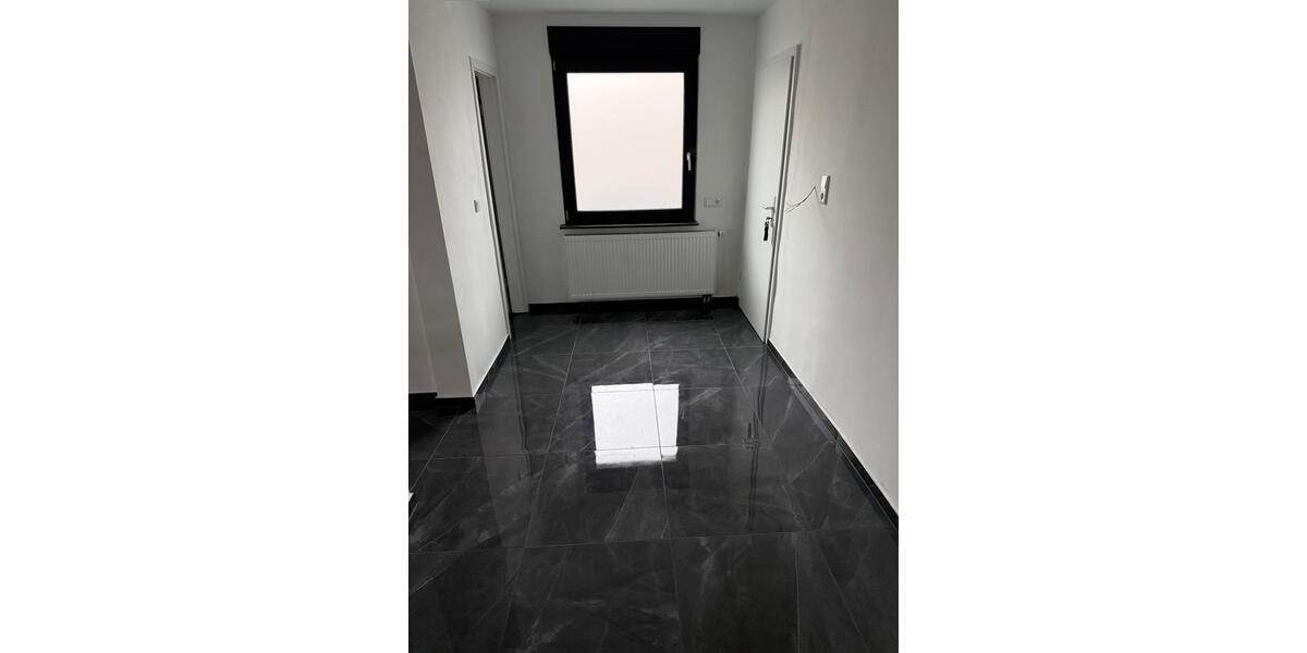 Erdgeschoßwohnung Raunheim - 2.5 Zimmer, 75 m&sup2;, 1.500&euro; | Angebot:25179926