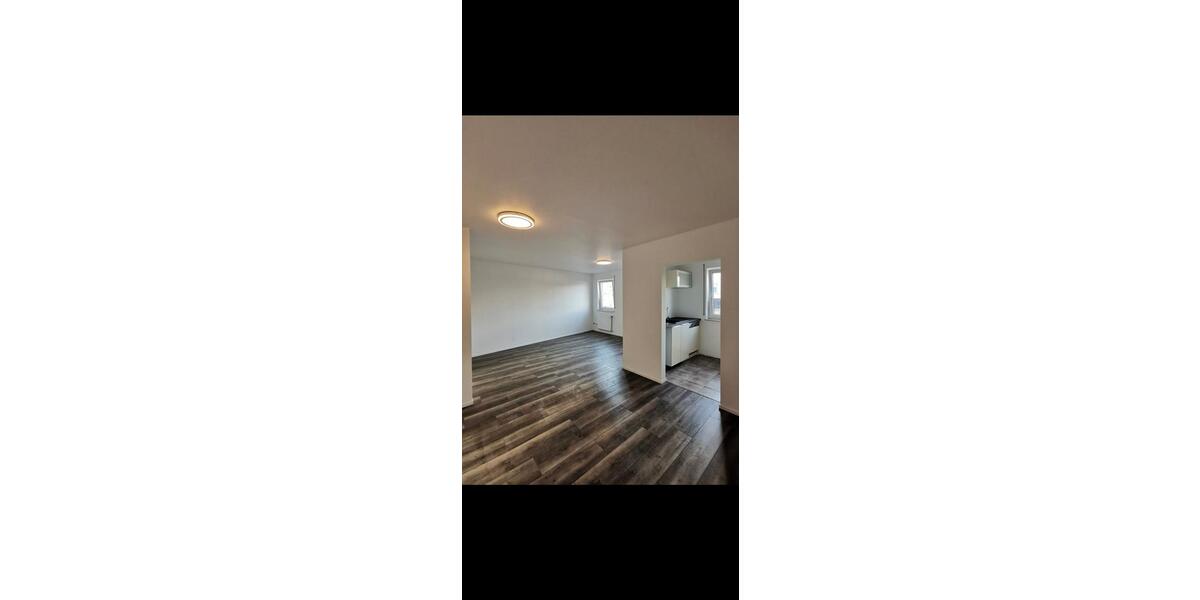 Etagenwohnung Trier Kürenz - 3 Zimmer, 79 m&sup2;, 1.100&euro; | Angebot:26627026