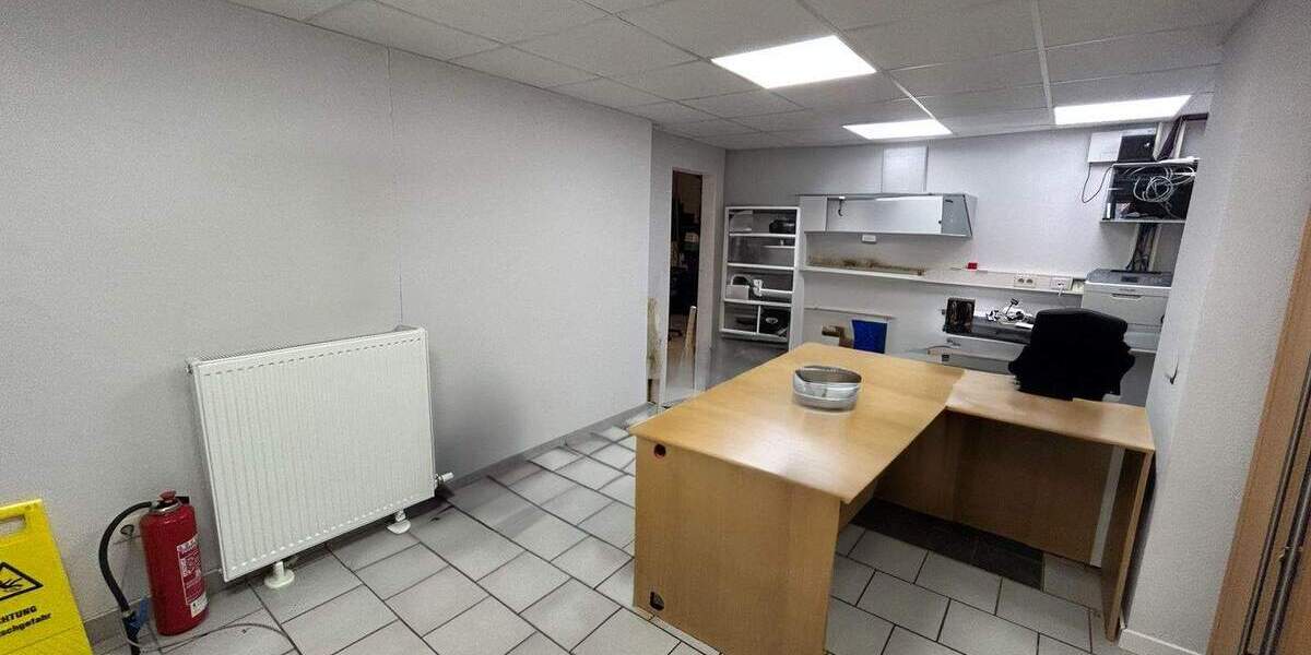 Gewerbeobjekt Übach-Palenberg / Palenberg Palenberg - 3 Zimmer, 99 m&sup2;, 650&euro; | Angebot:25227796