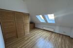 Sehr helle 2 Raum-Whg. mit Ausblick über die Stadt und Garage und *Bungalow auf dem Grundstück - Dachgeschoßwohnung Gera Ostviertel | Angebot:26334867