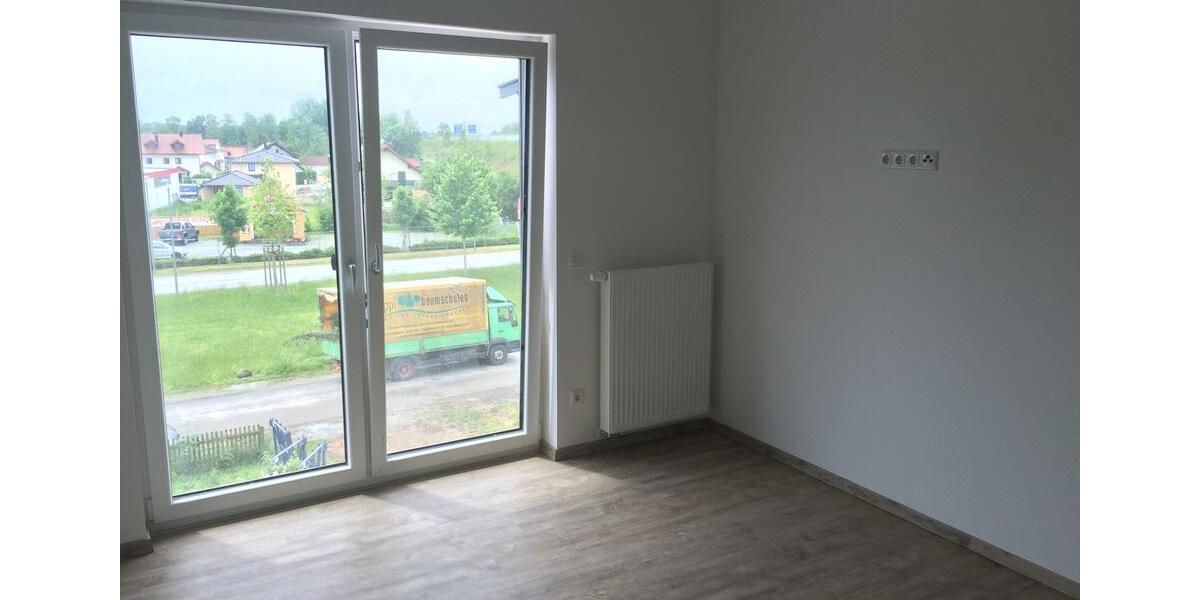 Etagenwohnung Deggendorf - 2 Zimmer, 69 m&sup2;, 790&euro; | Angebot:26676156