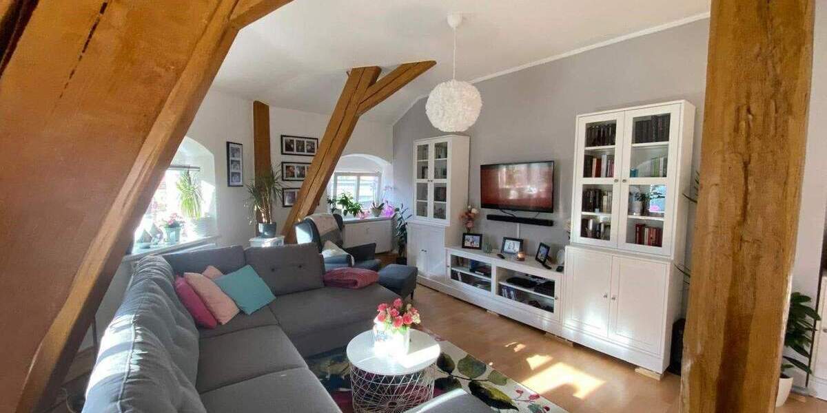Etagenwohnung Döbeln Sörmitz - 3 Zimmer, 107 m&sup2;, 599&euro; | Angebot:25796279