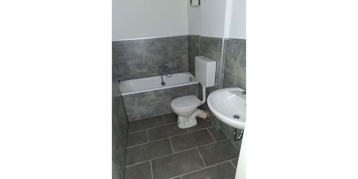 Etagenwohnung Oberhausen Schwarze Heide - 2 Zimmer, 44 m&sup2;, 375&euro; | Angebot:27030011