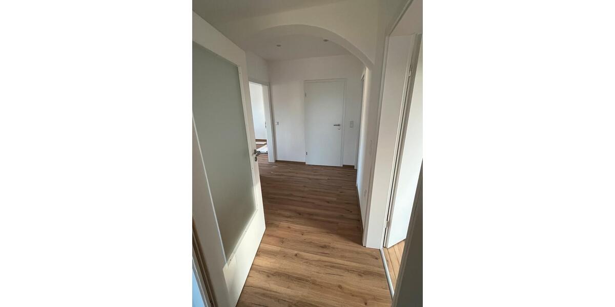 Einfamilienhaus Homburg - 6 Zimmer, 165 m&sup2;, 1.650&euro; | Angebot:26197277