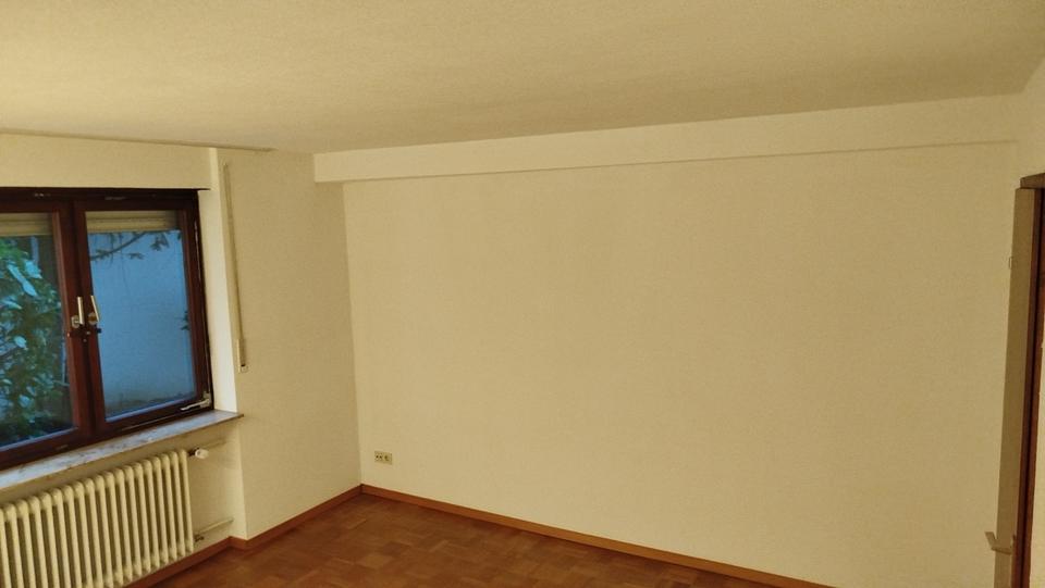 Erdgeschoßwohnung Böblingen - 3 Zimmer, 77 m&sup2;, 1.150&euro; | Angebot:24756195