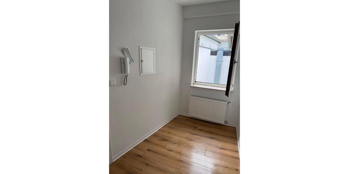 Etagenwohnung Limburg an der Lahn - 3 Zimmer, 104 m&sup2;, 1.066&euro; | Angebot:26645384