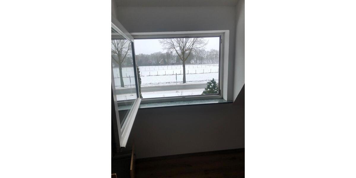 Etagenwohnung Oldenburg Drielaker-Moor - 3 Zimmer, 80 m&sup2;, 300&euro; | Angebot:25048501