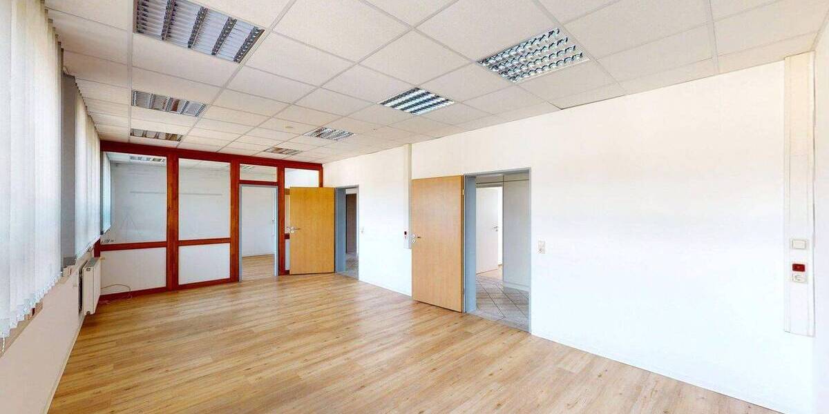 Gewerbeobjekt Seddiner See Neuseddin - 4 Zimmer, 150 m&sup2;, 1.875&euro; | Angebot:25971787