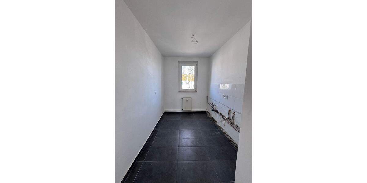 Etagenwohnung Bitterfeld-Wolfen Wolfen - 4 Zimmer, 70 m&sup2;, 490&euro; | Angebot:25728135