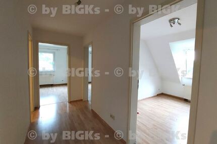 BIGKs: Suhl am Klinikum: 2-3-Zimmer Wohnung,separate Küche (-;) 2 zimmer