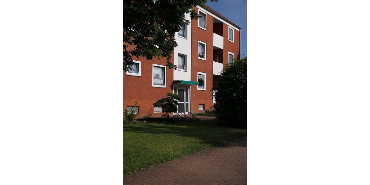 Etagenwohnung Nienburg - 3 Zimmer, 84 m&sup2;, 520&euro; | Angebot:26386525