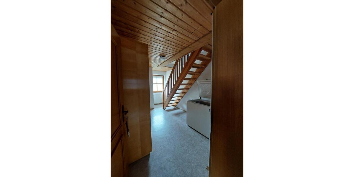 Etagenwohnung Kinding - 6 Zimmer, 120 m&sup2;, 2.000&euro; | Angebot:26560507