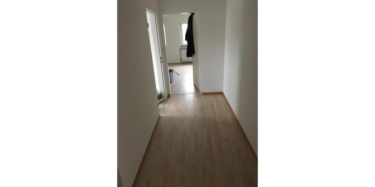 Dachgeschoßwohnung Kirchhain - 2 Zimmer, 66 m&sup2;, 650&euro; | Angebot:25852342