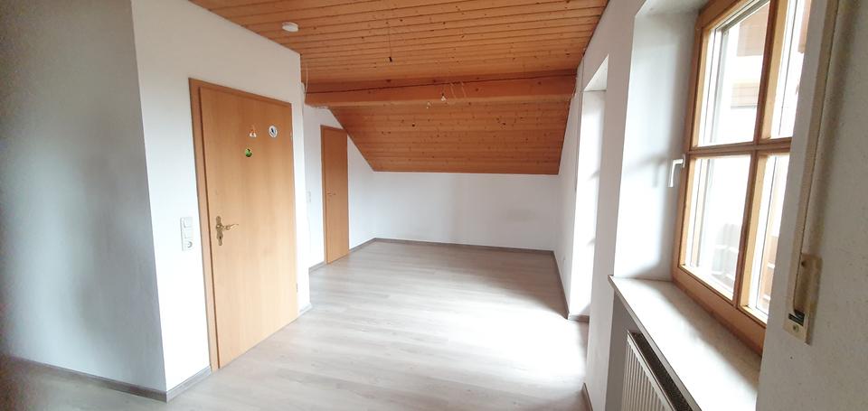 Reihenhaus Hengersberg - 5 Zimmer, 135 m&sup2;, 950&euro; | Angebot:24867311
