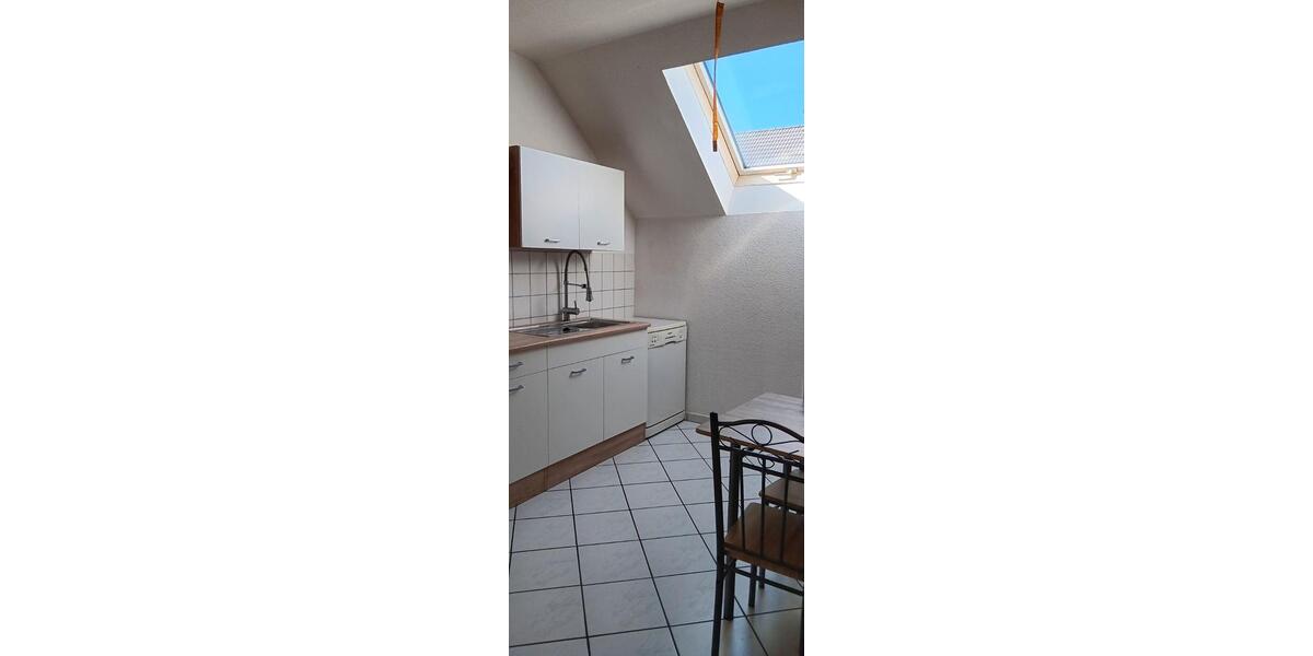 Dachgeschoßwohnung Zerbst (Anhalt) Leps - 3 Zimmer, 81 m&sup2;, 380&euro; | Angebot:26266903