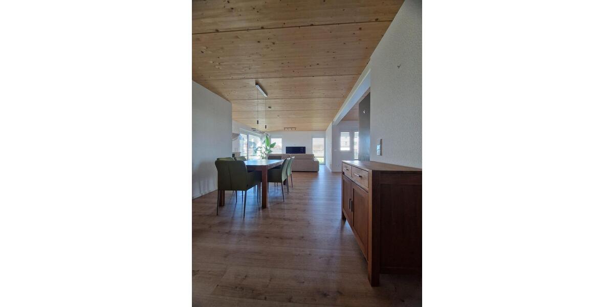 Erdgeschoßwohnung Hambrücken - 3 Zimmer, 118 m&sup2;, 1.370&euro; | Angebot:26048165