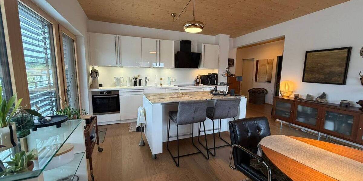 Etagenwohnung Rosenheim West - 4 Zimmer, 106 m&sup2;, 2.234&euro; | Angebot:26740990