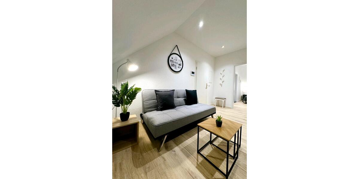 Etagenwohnung Wiesbaden Schierstein - 2 Zimmer, 30 m&sup2;, 1.350&euro; | Angebot:24445002