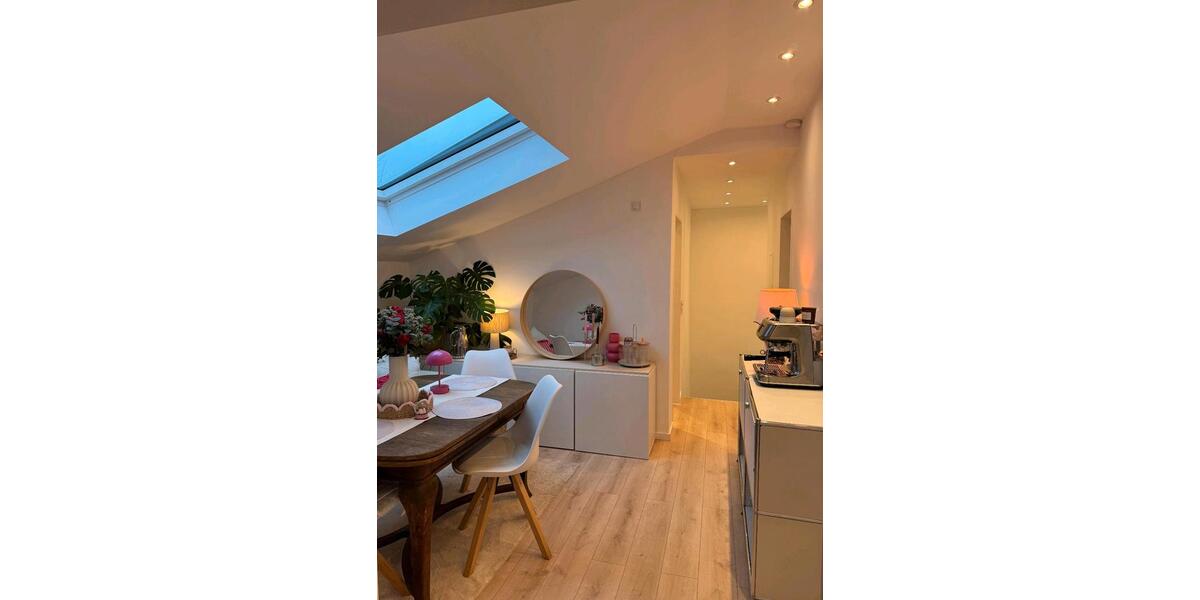 Dachgeschoßwohnung Oldenburg Etzhorn - 2.5 Zimmer, 85 m&sup2;, 995&euro; | Angebot:25168145