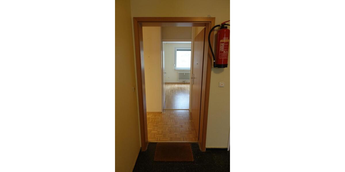 Hochparterre Fürstenfeldbruck - 3 Zimmer, 87 m&sup2;, 1.680&euro; | Angebot:25151889