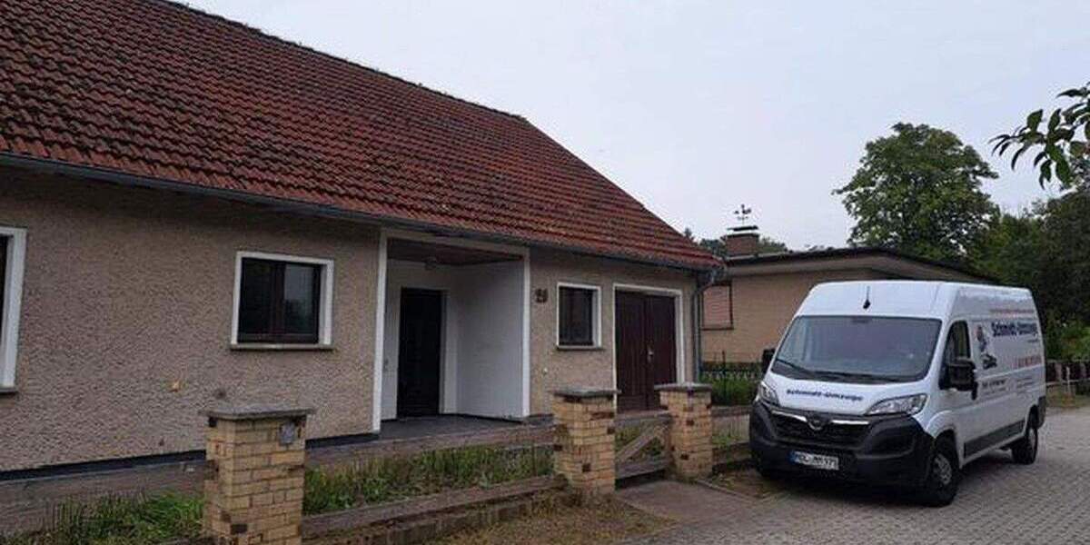 Besichtigung, So. 18.01.12-13 UHR Winkelbungalow, 4 Zi. auf einer Ebene, 130 qm, 1.550,- NKM 4 zimmer