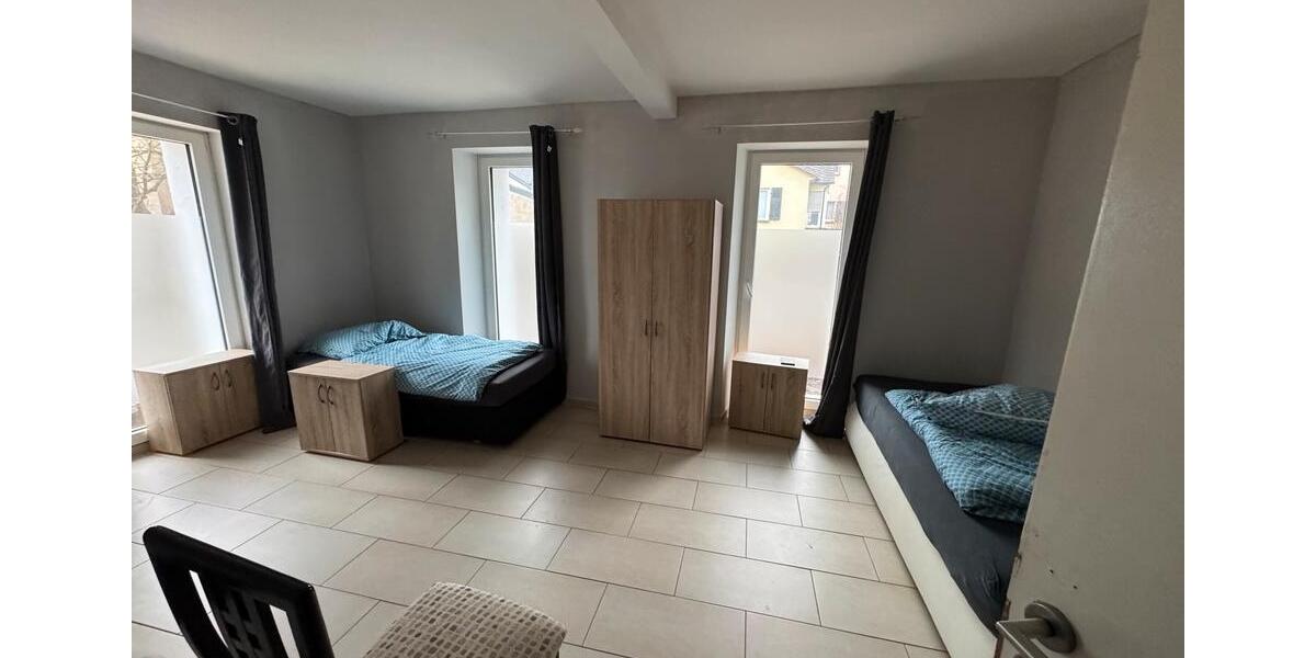 Wohnen auf Zeit Ransbach-Baumbach Baumbach - 8 Zimmer, 147 m&sup2;, 15&euro; | Angebot:26060798