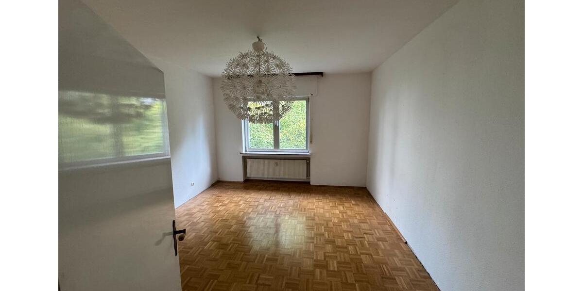 Erdgeschoßwohnung Dortmund - 5 Zimmer, 170 m&sup2;, 1.760&euro; | Angebot:24488118
