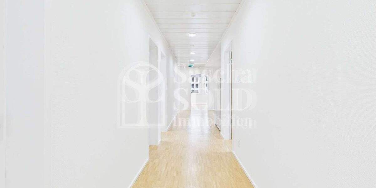 Repräsentative & moderne Gewerberäume auf 1.189 m² mit Glasfaser, Meetingräumen & Stellplätzen - Gewerbeobjekt Spiesen-Elversberg Spiesen | Angebot:25361199