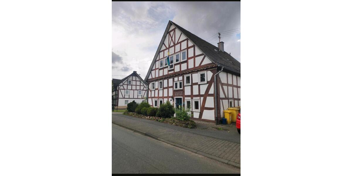 Wohnen auf Zeit Netphen - 2 Zimmer, 15 m&sup2;, 350&euro; | Angebot:26564588
