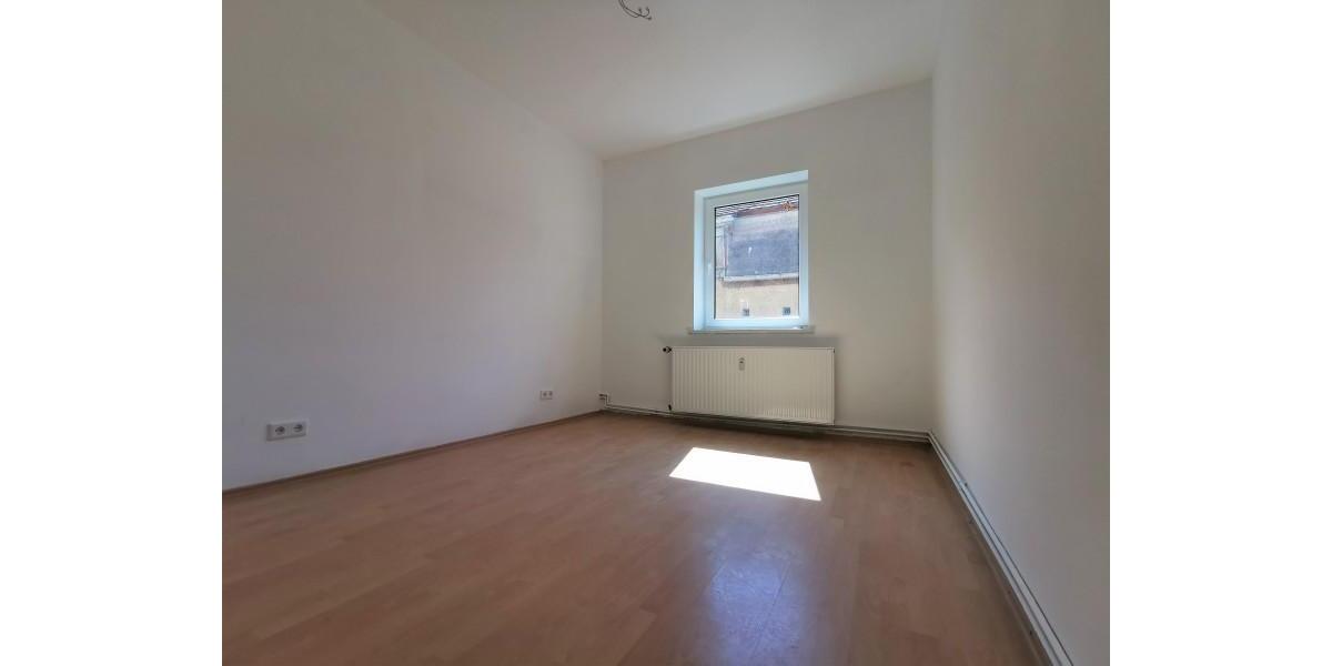 Erdgeschoßwohnung Braunsbedra - 3 Zimmer, 51 m&sup2;, 279&euro; | Angebot:25962102