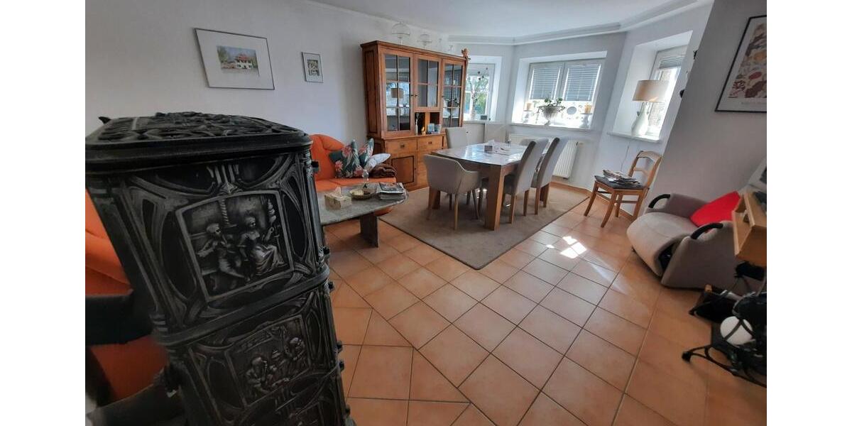 Erdgeschoßwohnung Waldsassen - 3 Zimmer, 112 m&sup2;, 490&euro; | Angebot:26565039