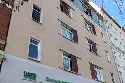 ***ideal für Studenten oder Azubis*** 1 Zimmer-Wohnung mit Balkon