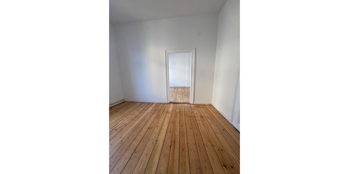 Etagenwohnung Wiesbaden - 4 Zimmer, 93 m&sup2;, 1.300&euro; | Angebot:24433887