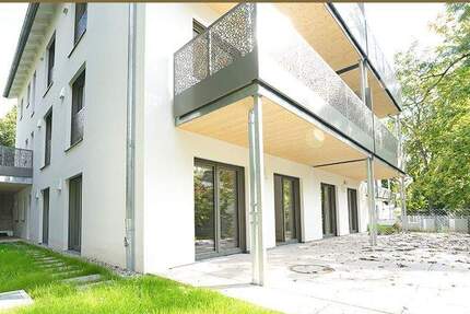 Gartenwohnung am Landshuter Hofberg - Großzügige 2-Zimmer-Neubau-Wohnung 2 zimmer