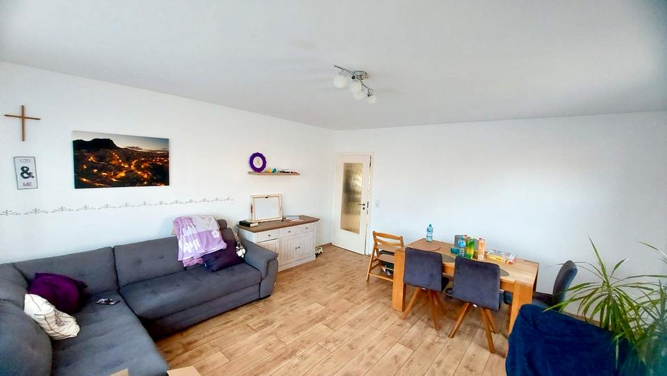 Etagenwohnung Hannover Nord - 3 Zimmer, 82 m&sup2;, 1.300&euro; | Angebot:25571878