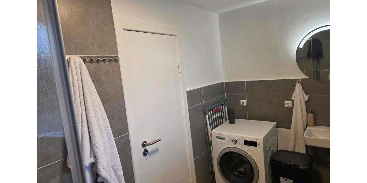 Wohnen auf Zeit Elmshorn - 3 Zimmer, 25 m&sup2;, 600&euro; | Angebot:25224020