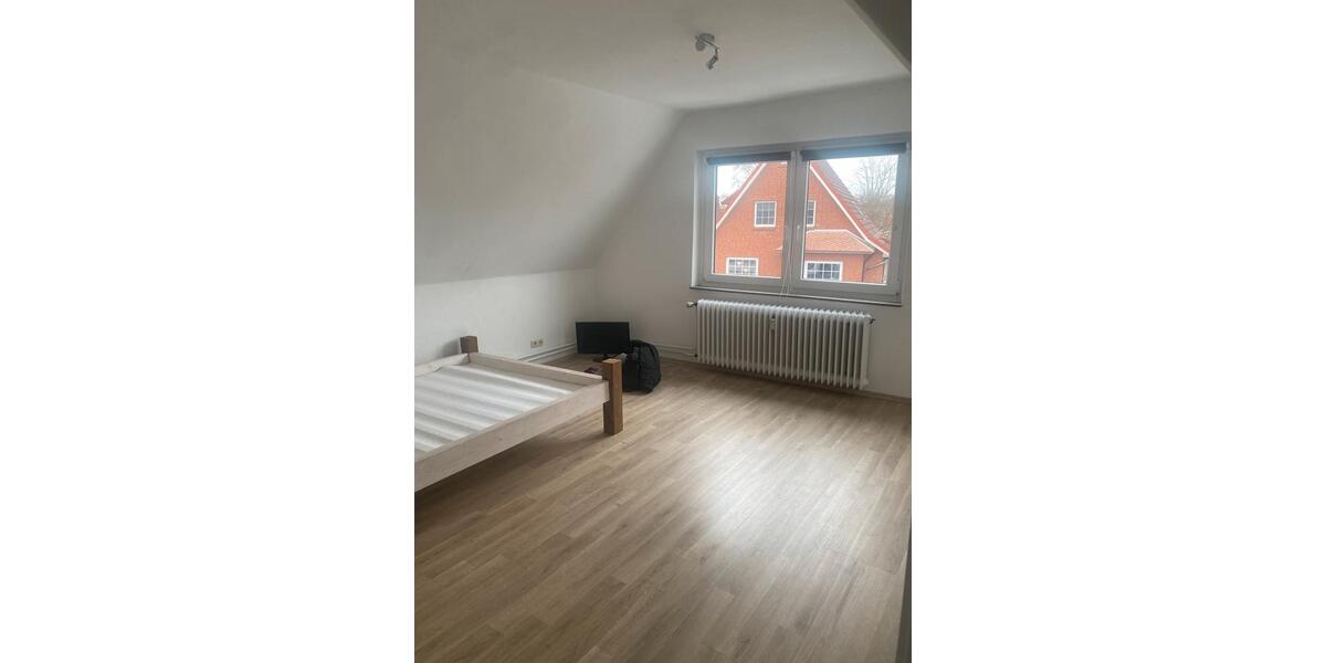 Wohnen auf Zeit Schiffdorf - 17 Zimmer, 55 m&sup2;, 355&euro; | Angebot:26196863