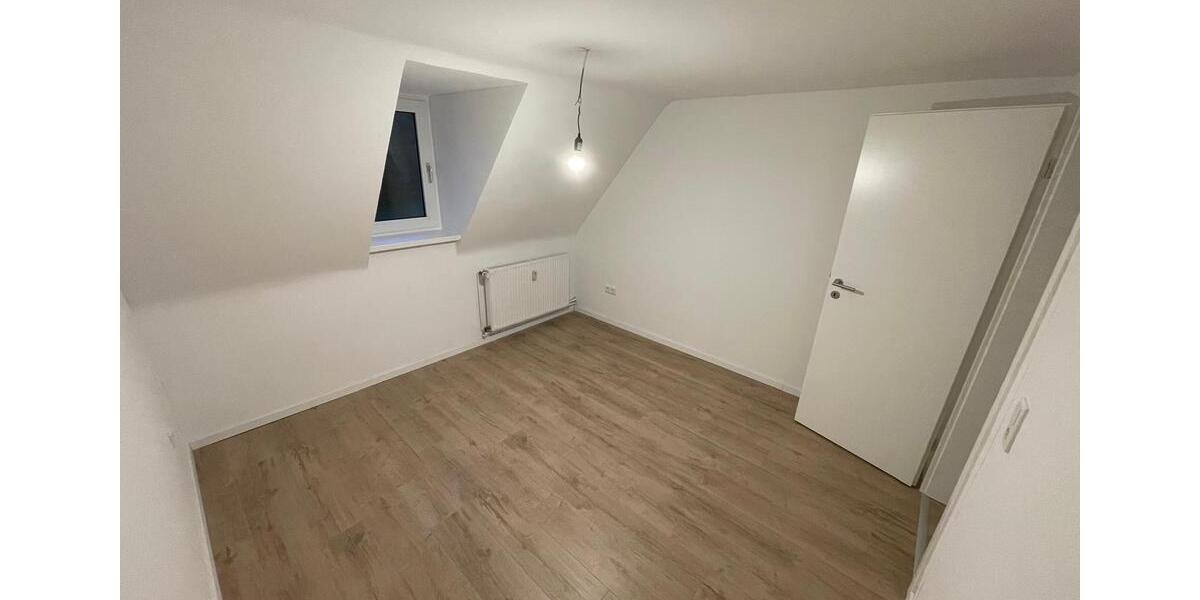 Etagenwohnung Bad Pyrmont - 3 Zimmer, 42 m&sup2;, 400&euro; | Angebot:26579208