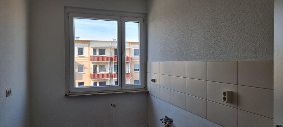 Etagenwohnung Malchin - 2 Zimmer, 49 m&sup2;, 300&euro; | Angebot:25805177