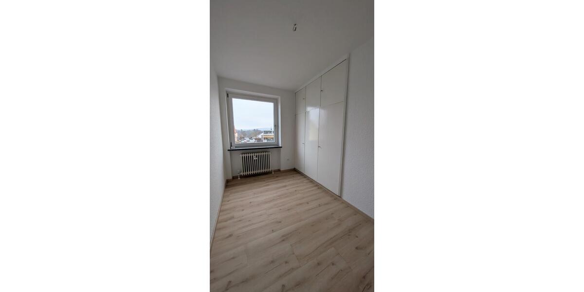 Etagenwohnung Bayreuth Altstadt - 3 Zimmer, 100 m&sup2;, 1.050&euro; | Angebot:24726845