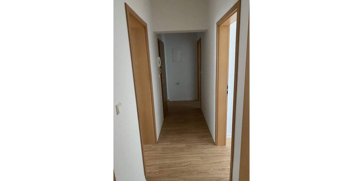 Etagenwohnung Arzberg - 3 Zimmer, 58 m&sup2;, 300&euro; | Angebot:23971816