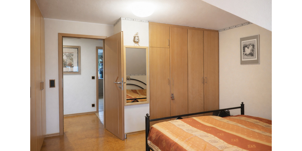Dachgeschoßwohnung Dieblich - 4 Zimmer, 120 m&sup2;, 975&euro; | Angebot:24652790