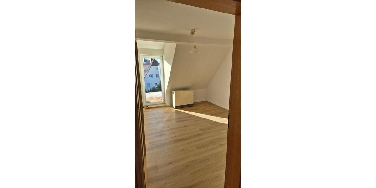 Maisonettenwohnung Trossingen - 2 Zimmer, 60 m&sup2;, 700&euro; | Angebot:25294212