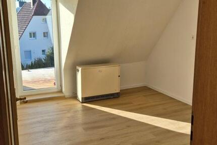Wohnung Trossingen - 2 Zimmer, 60 m&sup2;, 700&euro; | Angebot:25294212